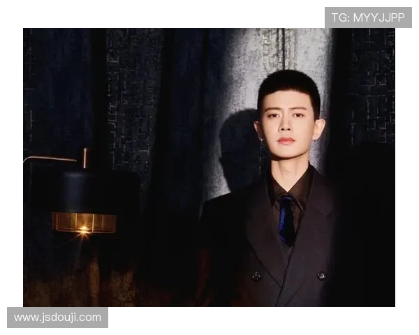 NBA聚星名人赛引发线上骂战 任嘉伦粉丝逃票越过安检违规应援遭诉 NBA聚星名人赛引发线上骂战 任嘉伦粉丝逃票越过安检违规应援遭诉