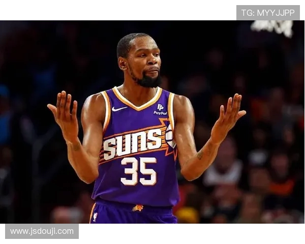 杜兰特谈团队理念强调赋能他人共进共赢打造更强整体力量